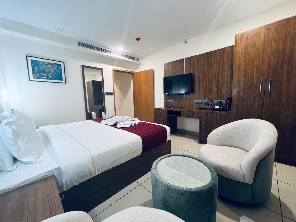 קולאם Hotel Seapark מראה חיצוני תמונה